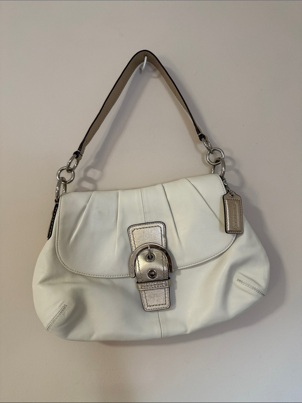 Coach White Leather Shoulder Bag with Silver Buckle